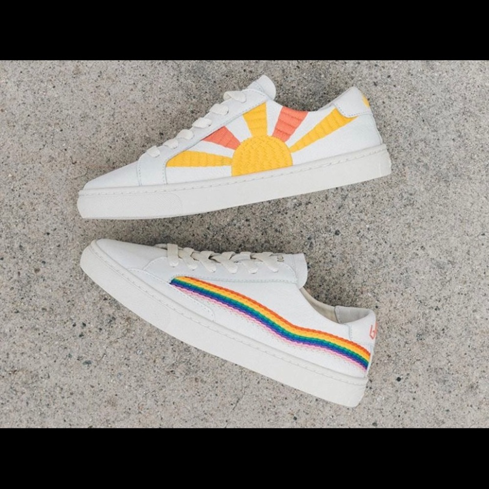 Soludos Rainbow Wave Sneaker